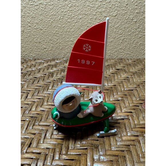 Hallmark 2014 Frosty Friends / Ed Seale Eskimo In Boats Ornaments - Picture 2 of 8